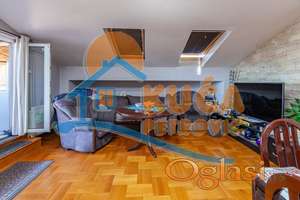 Prelep 3.0 stan, centar, 95m2