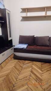 Izdajem garsonjeru centru grada