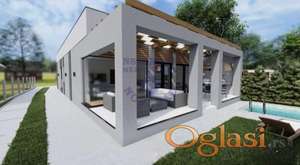 Odlična kuća u Rumi 178m2