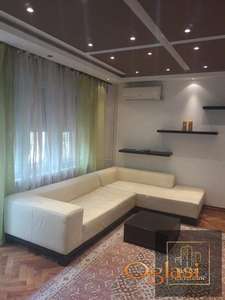 Odličan jednoiposoban stan na Keju! Dušana Vasiljeva!