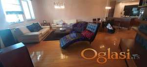 RETKO U PONUDI ! Petosoban stan u jednoj etaži -172m2