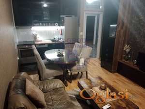 Odličan troiposoban stan u Futogu.