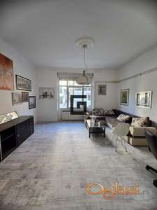 Reprezentativan trosoban salonski stan u centru – Kraljice Natalije ID#1949