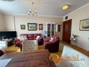 Troiposoban stan na Grbavici