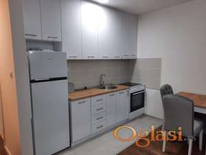 ADICE - NAMEŠTENA GARSONJERA - USELJIVO OD 01.04.2026.God.