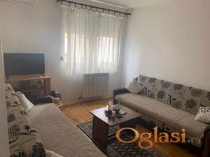Izdaje se stan 36 m² kod FON-a