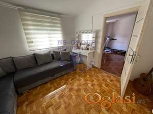 Trosoban stan u Veterniku