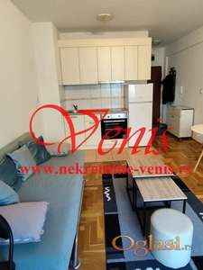 CENTAR ul.Kraljevića Marka 25 m2 – 280 Evra ID#2715