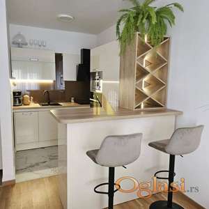 Namešten, dvosoban, nov