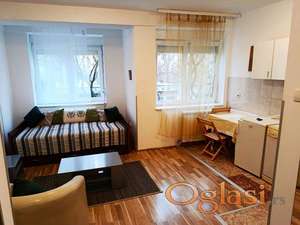 Nameštena garsonjera Novi Sad