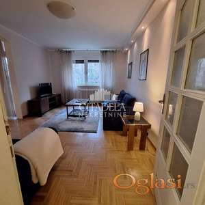 Dunavski kej - Tadeuša Košćuškog ID#2207