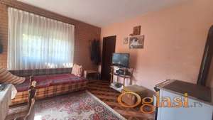 Vikend kuća na prelepoj lokaciji, POGODNA ZA ŽIVOT TOKO CELE GODINE