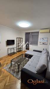 Izdajem Pet Friendly LUX dvosoban stan na Grbavici !!! ID#4798