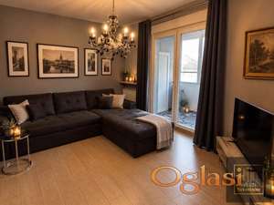 Fantastičan Duplex na Grbavici! lasla Gala!