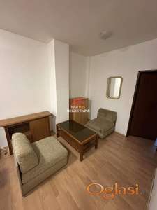 Jednoiposoban stan - 37m2 - Centar
