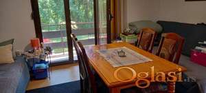 Spratna,odlicna kuca u Maradiku