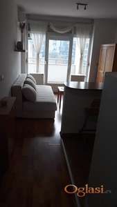 Izdaje se stan u Dalton zgradi