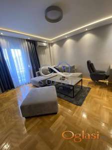 Novo naselje - Lep dvosoban sta na Novom naselju kod crkve ID#1461