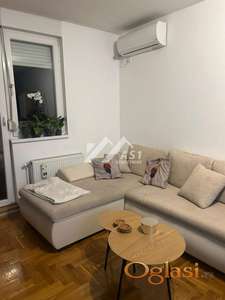 Izdaje se fenomenalan,PET FRIENDLY trosoban stan na pocetku Bulevara Evrope ID#6671