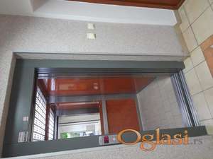 Odmah useljiv, dvoiposoban 55m2 Nova Detelinara, svetao, blizina skole, vrtica