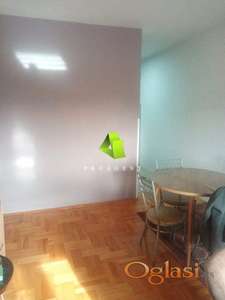 Dvoiposoban stan na dobroj lokaciji u centru ID#8271