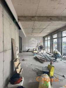 Izdaje se fenomenalan lokal, 200m2 ID#9433