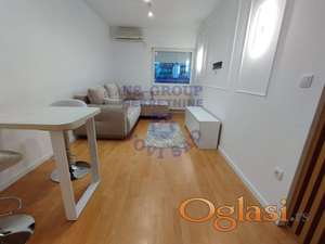 Renoviran i namešten dvosoban stan na Grbavici, 44m2