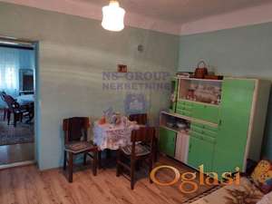 Prizemna kuca u  Zmajevu