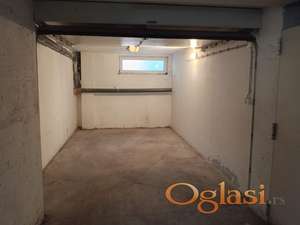 Garaža na Podbari 100e