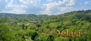 Građevinski plac na Popovici 690m2