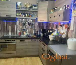 Predstavljamo vam odličnu prizemnu kuću na samo oko 45km od Novog Sada.