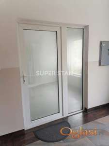 15€/m² uključeni troškovi i tri garažna mesta ID#1321