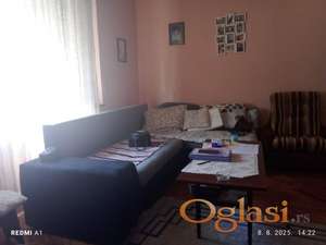 Kukujevci dve kuće189m2+lokal 35m2 HITNO!