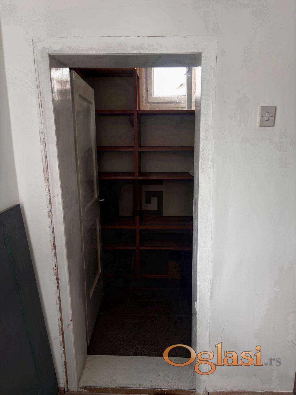 Rakovica, Vrdnička – 80 m² + dvorište i parking — fotografija