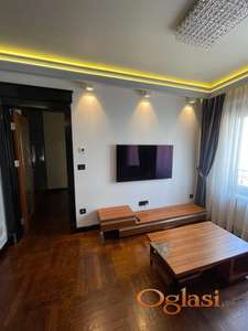 Izdavanje stanova Vracar-Lux stan u novogradnji,garaza