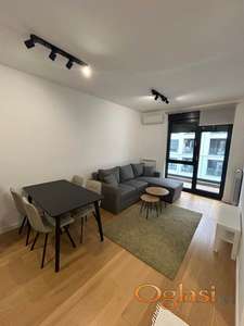 Izdaje se dvosoban stan u kompleksu New Minel, 40m2