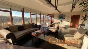 Predstavljamo vam prelepu kuću u Paragovu