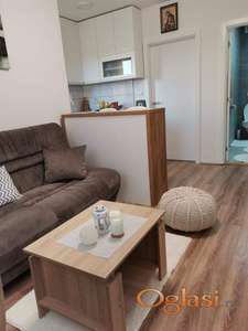 ADICE 30m2 1,5sob, NOV, UKNJIŽEN, SA NAMEŠTAJEM