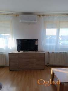 Povoljno izdajem garsonjeru