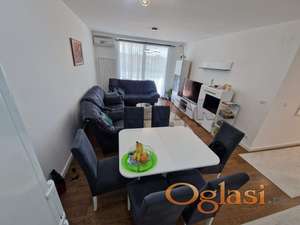 Izdaje se stan u kompleksu Delta Residence