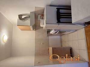 Izdavanje garsonjere