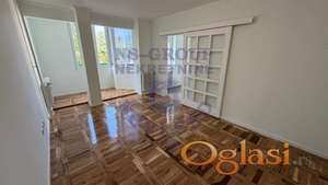 Odličan dvosoban stan-kompletno renoviran