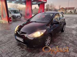 Mazda 2 vrh stanje
