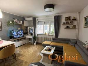 Prelep jednoiposoban stan! Socijalno! Kraljevića Marka!