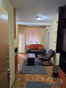 NOVI SAD - ROTKVARIJA - 22m2 - 250 evra