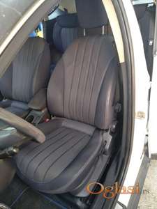 Lancia delta sedista i tapaciri