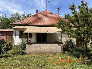 KUĆA - KUCURA - KUCURA - 82m2 - 45000 evra