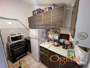 Jednosoban ekstra povoljan! Socijalno!