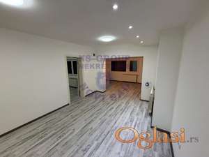 Dvorisni stan na Telepu