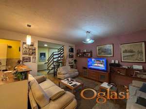 Trosoban stan na fantastičnoj lokaciji